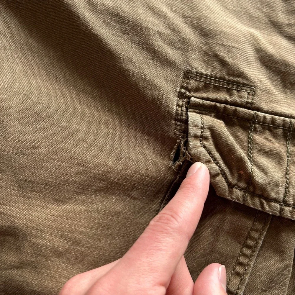 Vintage Nike ACG Cargo Shorts Size 34 Brown All Conditions Gear Outdoor Hiking